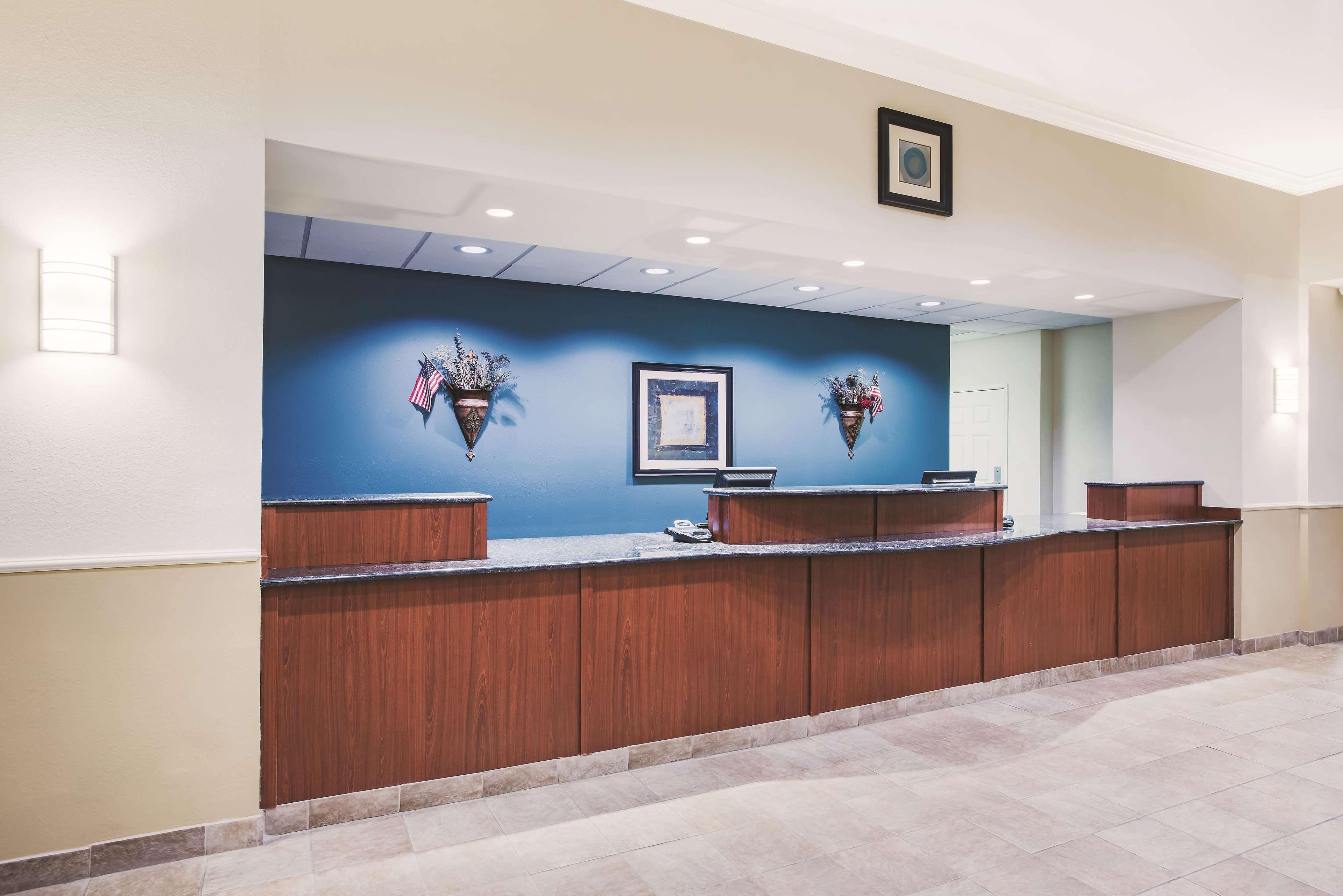 La Quinta By Wyndham Stonington-Mystic Area Hotell Pawcatuck Exteriör bild