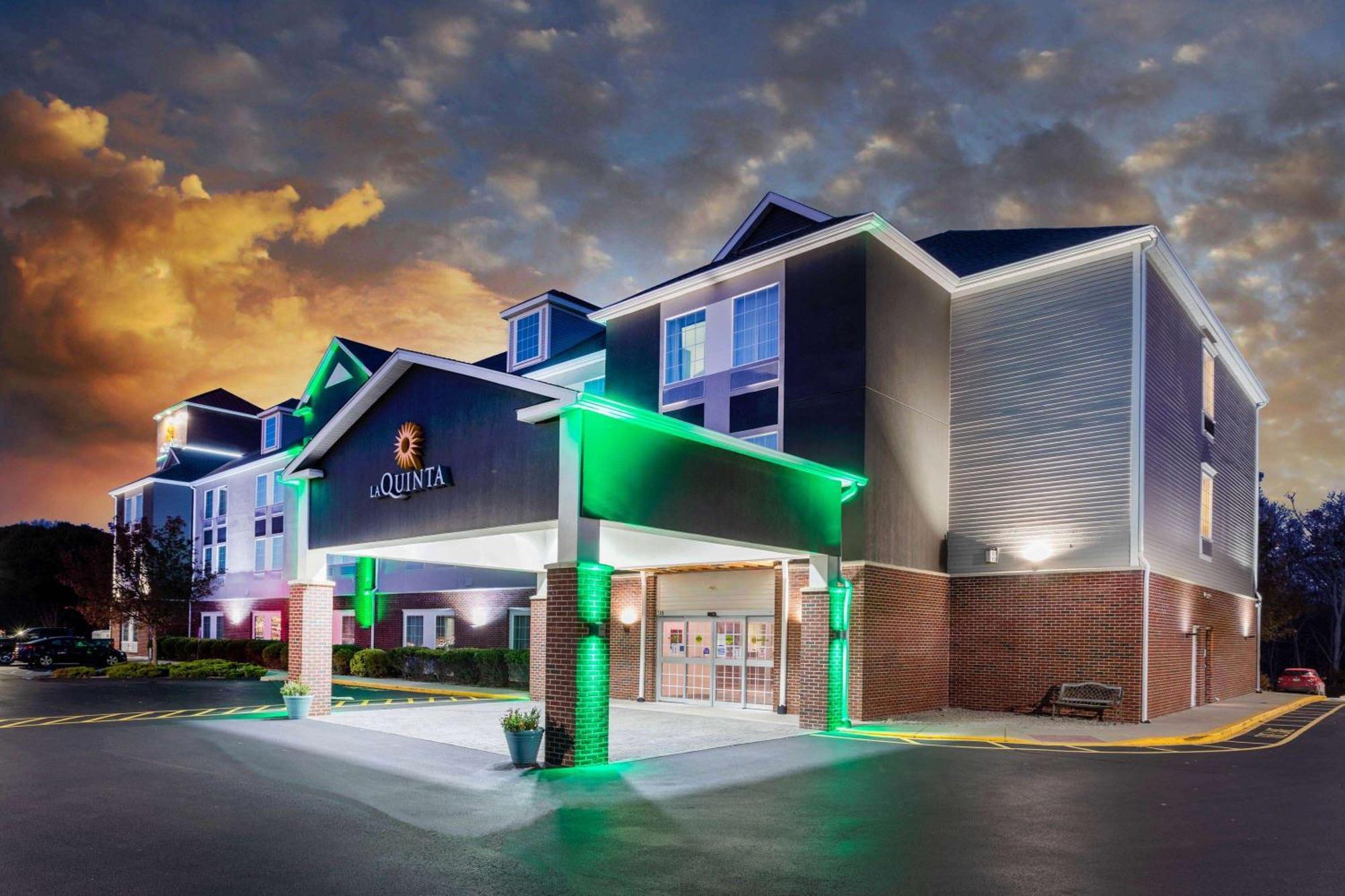 La Quinta By Wyndham Stonington-Mystic Area Hotell Pawcatuck Exteriör bild